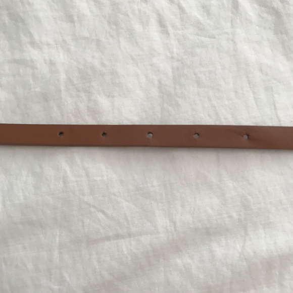 Light Brown Tan Skinny Buckle Belt Length 35" Width 1/2" - Picture 5 of 7